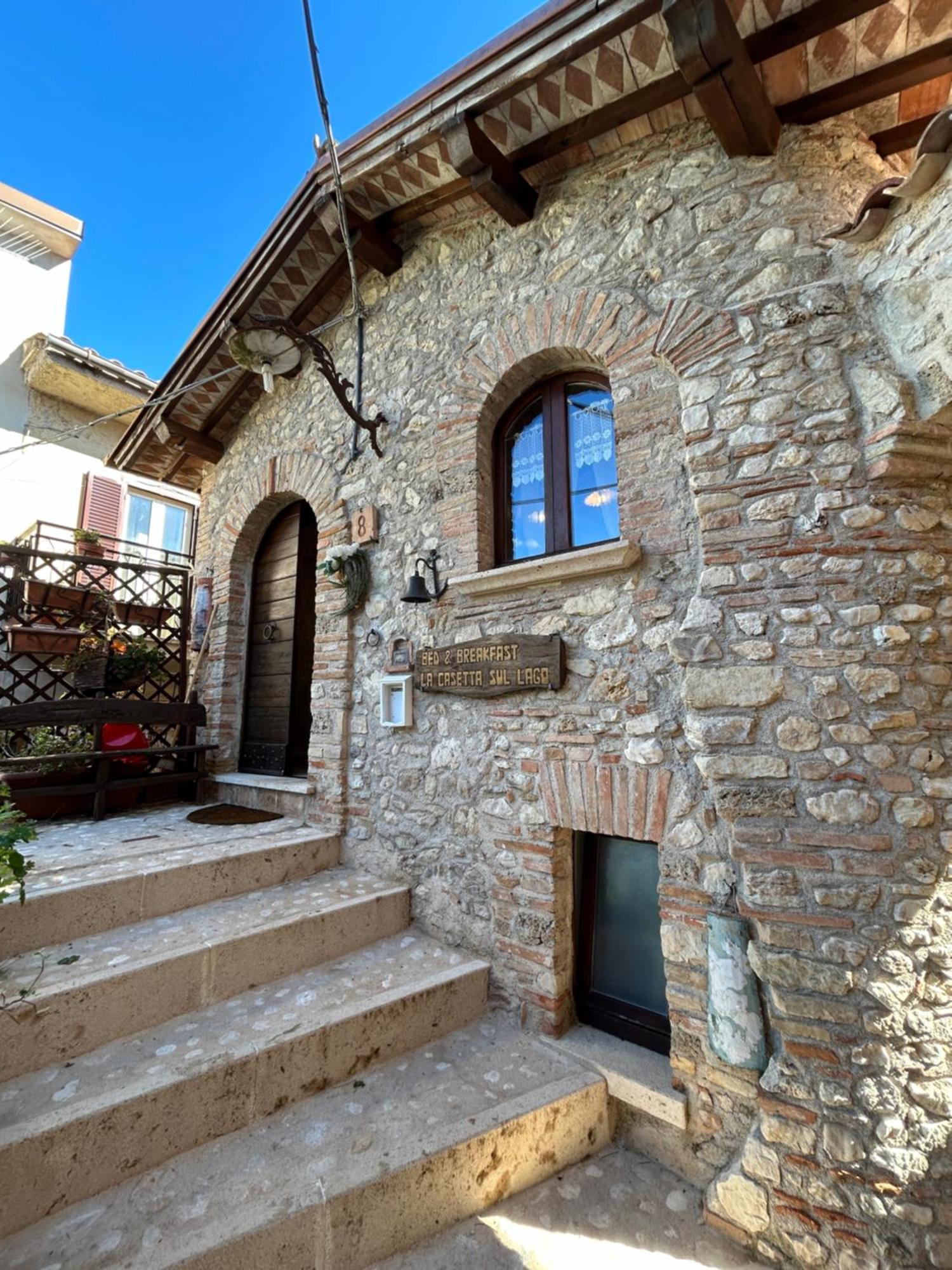 B&B La Casetta Sul Lago Colle di Tora Exterior photo
